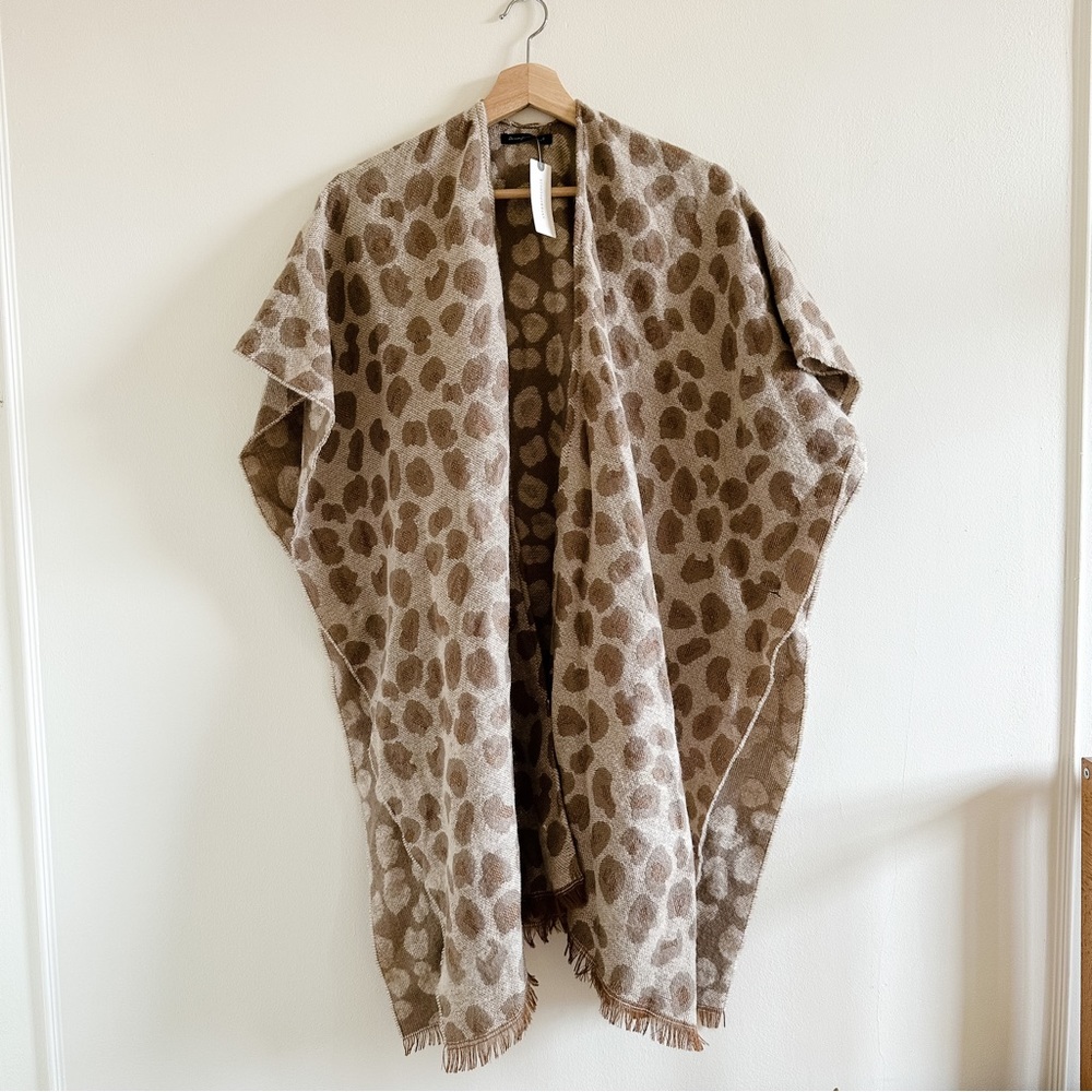 NWT Anthropologie Leopard Print Knit Wrap